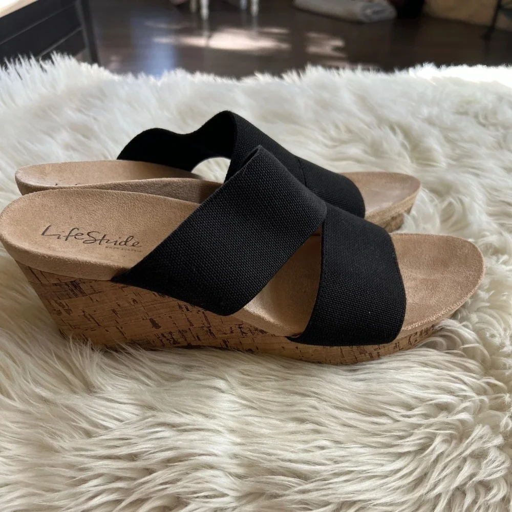 LifeStride Divine Black Fabric Cork Wedge Sandals Womens 9.5 M Slide Shoes